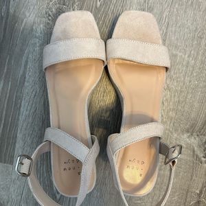 A new day platform heels beige size 9